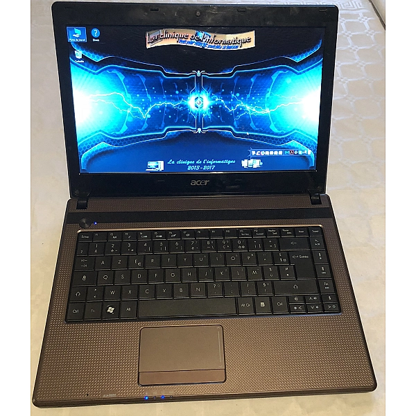 PC portable ACER Aspire 4738Z 14" LED - 4Go - HDD 320Go - intel I3 M370