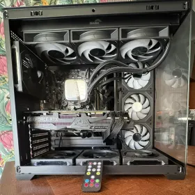 PC Gamer Reconditionné Aquarium RGB - RTX 2080 Ti (11 Go) / Ryzen 5-500 / NVME 500Go / 16Go ram